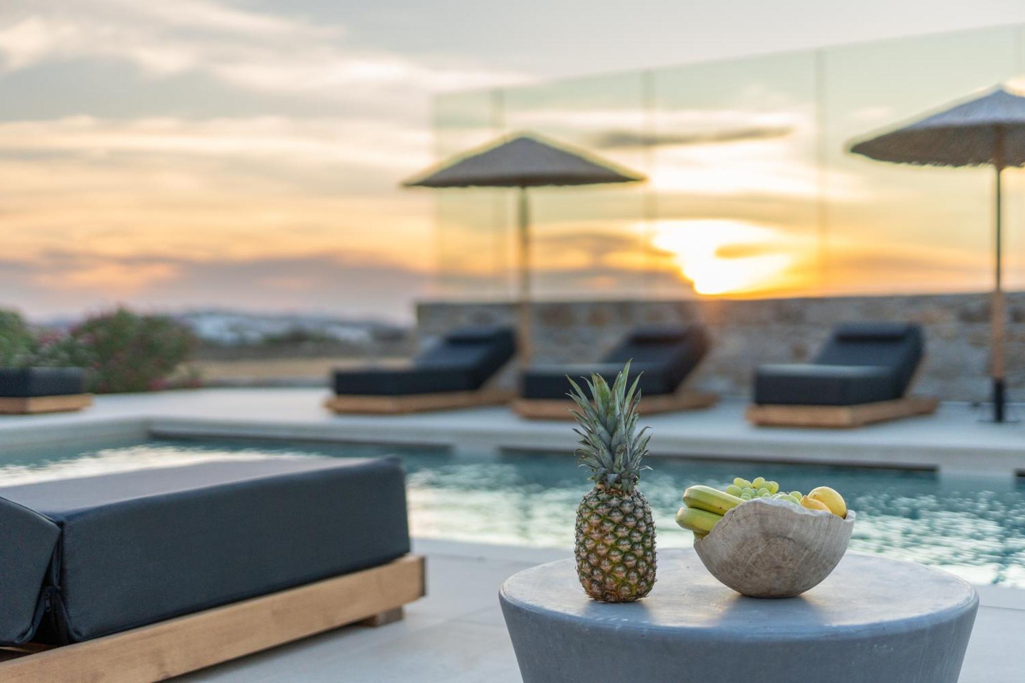 Regency Sunset Suites Mykonos Town Экстерьер фото