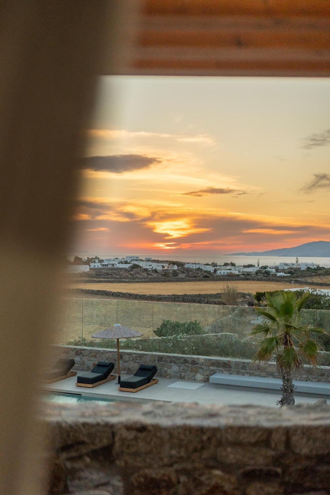 Regency Sunset Suites Mykonos Town Экстерьер фото